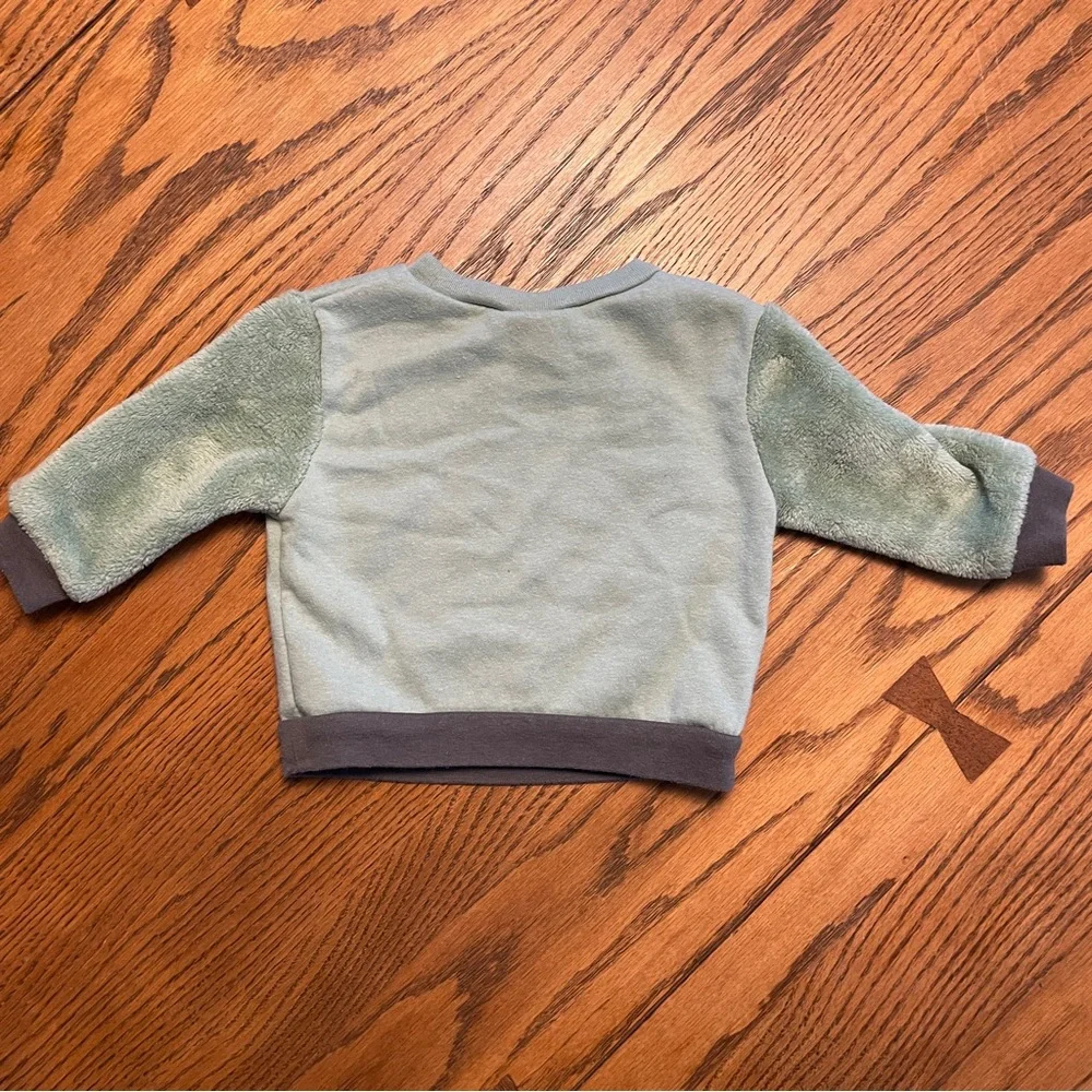 Star Wars Yoda Kids Shirt - Green and Gray 6-9 months